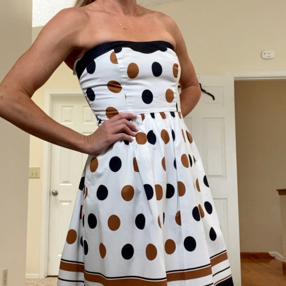 Strapless polka dot classic dress